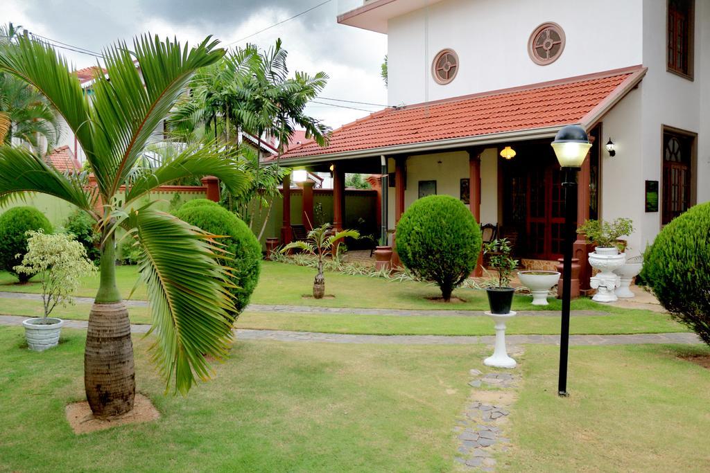 The Norfolk Heritage Airport Villa Katunayake Room photo